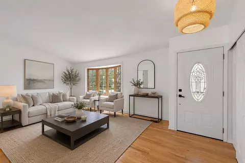 Living - 772 Balboa Ter E, Bartlett, IL 60103 photo 1 of 2