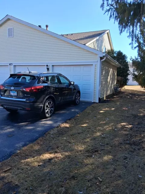 Exterior - 673 Thorntree Ct #D-2, Bartlett, IL 60103 photo 2 of 2