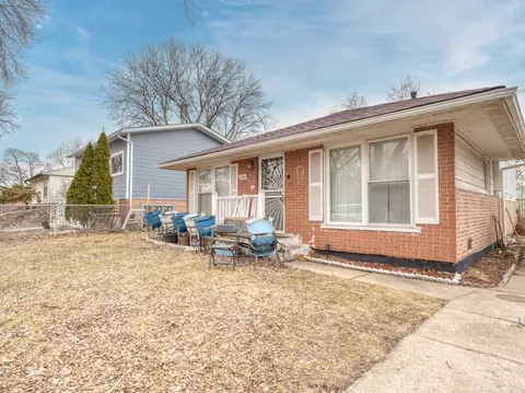 13141 S Rhodes Ave, Chicago, IL 60827