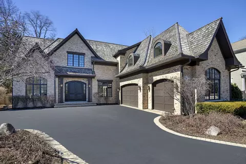 1314 Briarwood Ln, Northbrook, IL 60062