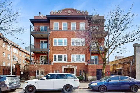 849 W Belle Plaine Ave #2, Chicago, IL 60613