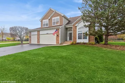 36833 N Buck Ct, Lake Villa, IL 60046