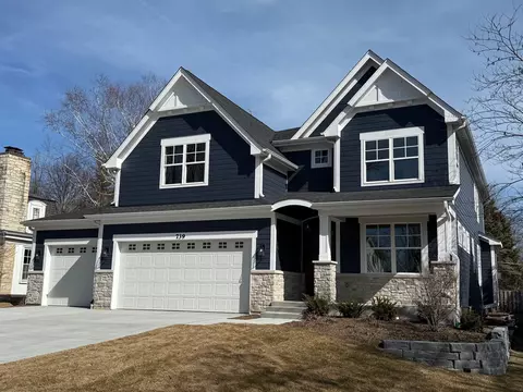 739 N Belmont Ave, Arlington Heights, IL 60004