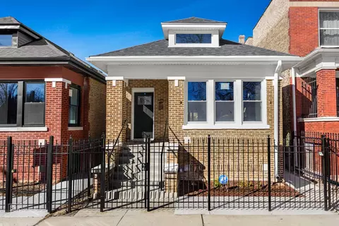 2240 W Garfield Blvd, Chicago, IL 60609