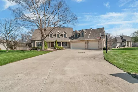 1715 N 2479th Rd, Ottawa, IL 61350