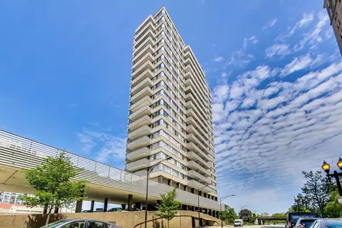 5601 N Sheridan Rd #6E, Chicago, IL 60660