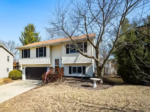 6 Moonstone Ct, Bloomington, IL 61704 photo 32