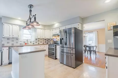 1601 Windsage Cc Ct, Normal, IL 61761 photo 6