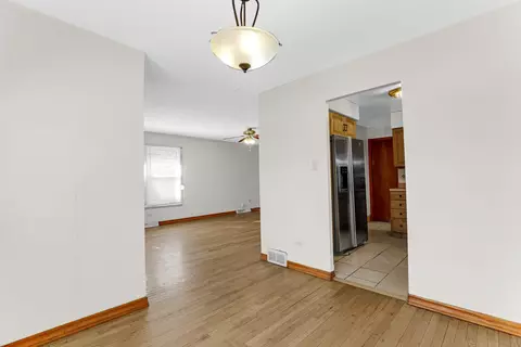 70 E 87th St, Chicago, IL 60619 photo 6