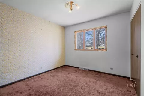 Bedroom - 966 Sycamore Ln, Bartlett, IL 60103 photo 1 of 4