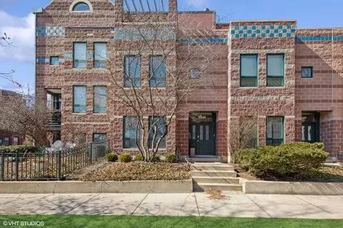 5342 S Ingleside Ave, Chicago, IL 60615