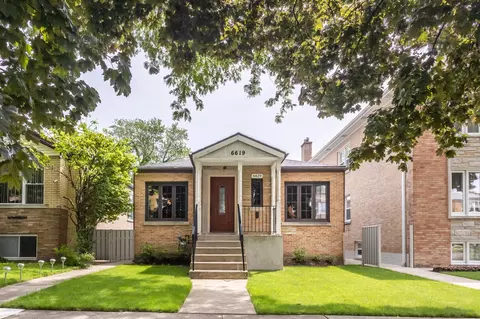 6619 N Maplewood Ave, Chicago, IL 60645