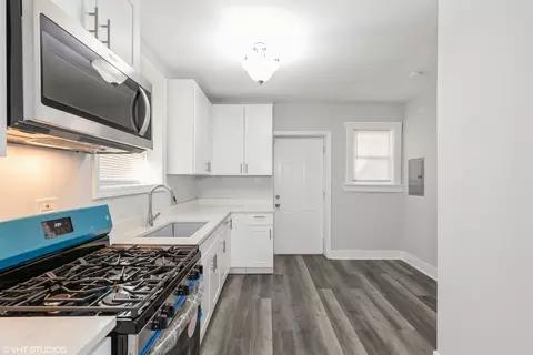 1726 E 85th Pl, Chicago, IL 60617 photo 8