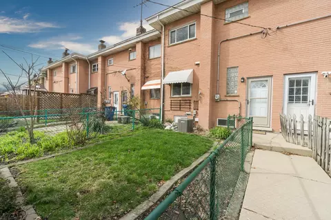 470 E Vallette St, Elmhurst, IL 60126 photo 17