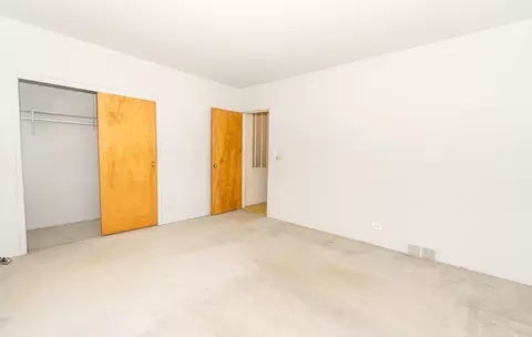 470 E Vallette St, Elmhurst, IL 60126 photo 11