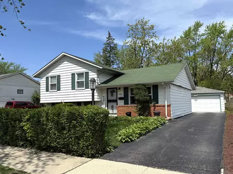 4220 Andover Dr, Richton Park, IL 60471