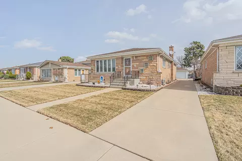 4841 N Knight Ave, Norridge, IL 60706