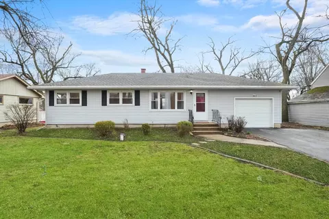 20913 Homeland Rd, Matteson, IL 60443