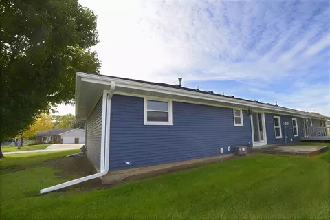 720 W Mckinley Rd, Ottawa, IL 61350 photo 10