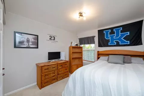 Bedroom - 232 Burton Dr, Bartlett, IL 60103 photo 2 of 5