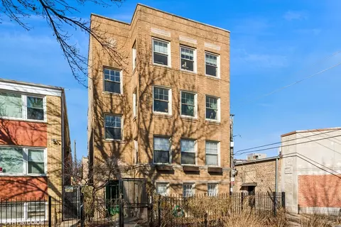 7532 N Damen Ave #3, Chicago, IL 60645