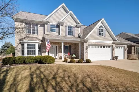 608 Cherry St, Sugar Grove, IL 60554