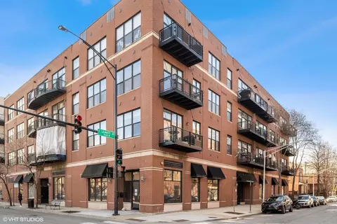 1 S Leavitt St #306, Chicago, IL 60612