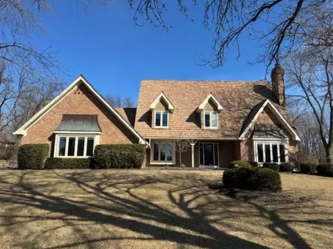 20801 N Deer Lake Dr, Deer Park, IL 60010