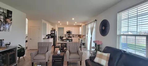 6824 Galway Dr, Mchenry, IL 60050 photo 10