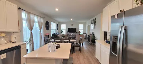 6824 Galway Dr, Mchenry, IL 60050 photo 11