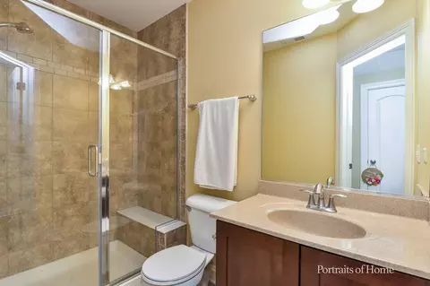 820 Shadowbrook Ct, Oswego, IL 60543 photo 25