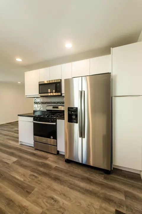 705 Nachusa Ave, Dixon, IL 61021 photo 9