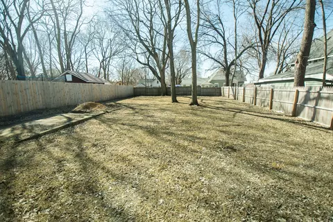705 Nachusa Ave, Dixon, IL 61021 photo 27