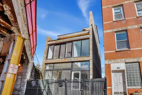 1230 W Augusta Blvd, Chicago, IL 60642