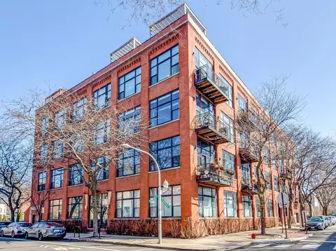 1259 N Wood St #202, Chicago, IL 60622