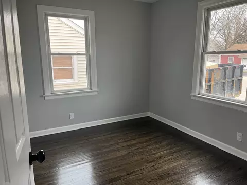 Bedroom - 923 Harriet Ave, Aurora, IL 60505 photo 2 of 2