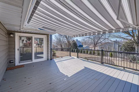 3976 Whispering Trails Dr, Hoffman Estates, IL 60192 photo 32