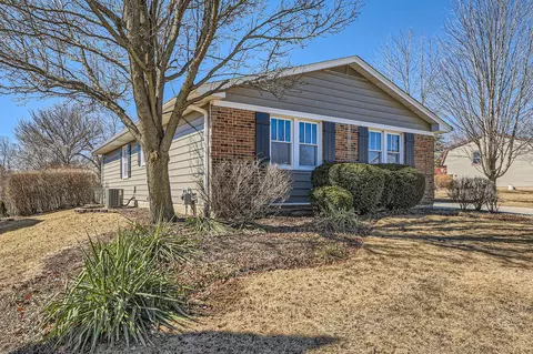 3976 Whispering Trails Dr, Hoffman Estates, IL 60192 photo 50