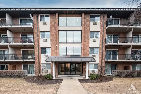 2230 S Goebbert Rd #140, Arlington Heights, IL 60005