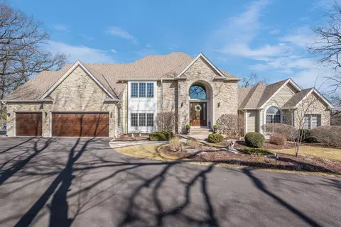 5 N002 Forest Trl, Saint Charles, IL 60175