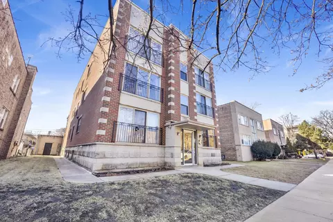 2525 W Farragut Ave #3E, Chicago, IL 60625