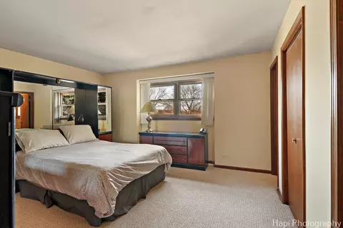Bedroom - 1642 73rd St, Darien, IL 60561 photo 2 of 7