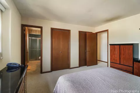 Bedroom - 1642 73rd St, Darien, IL 60561 photo 3 of 7