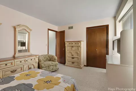 Bedroom - 1642 73rd St, Darien, IL 60561 photo 6 of 7