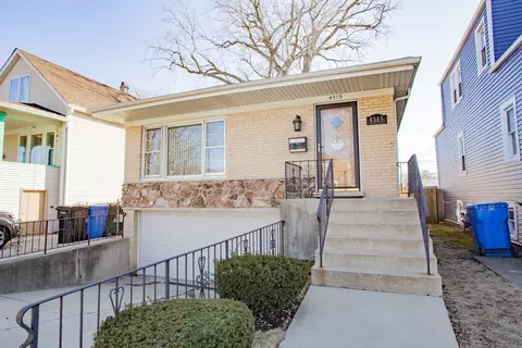 4315 N Mobile Ave, Chicago, IL 60634