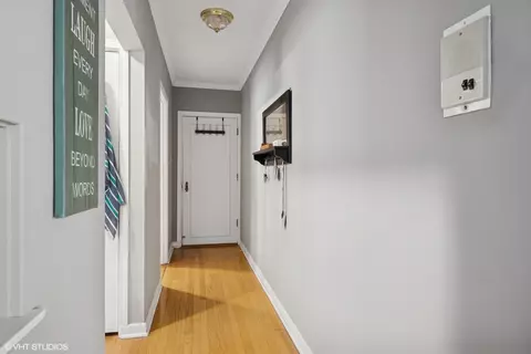 100 Pine Ave #3, Riverside, IL 60546 photo 14