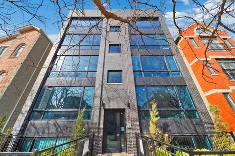 1446 W Cortez St #1W, Chicago, IL 60642