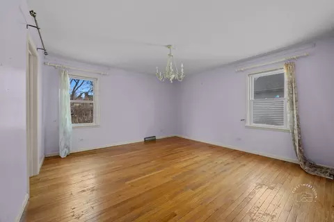 209 E 12th Ave, Naperville, IL 60563 photo 19