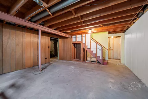 209 E 12th Ave, Naperville, IL 60563 photo 26
