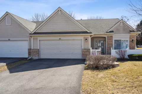 86 Ashbrook Ct, Grayslake, IL 60030